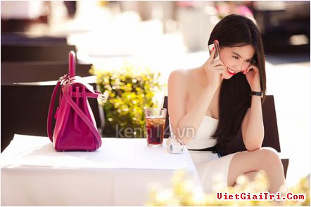 hinh anh sex ngoc trinh , Ngọc Trinh “mượt mà” dưới ánh nắng Beverly Hills