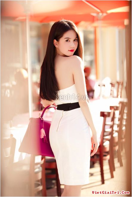 hinh anh sex ngoc trinh , Ngọc Trinh “mượt mà” dưới ánh nắng Beverly Hills